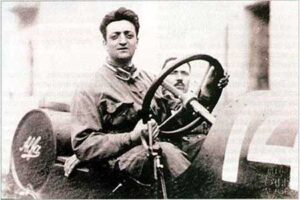 Breve biografía de Enzo Ferrari
