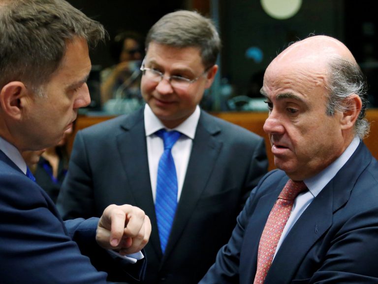 Comisión Europea pretende reducir el déficit