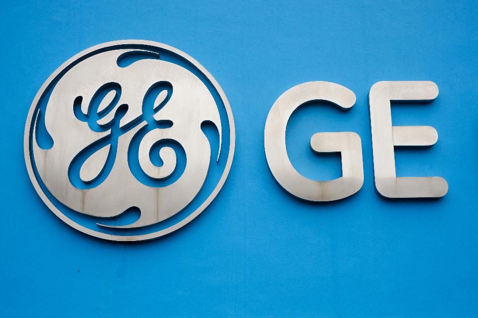neutral horario tragedia General Electric: Historia resumida