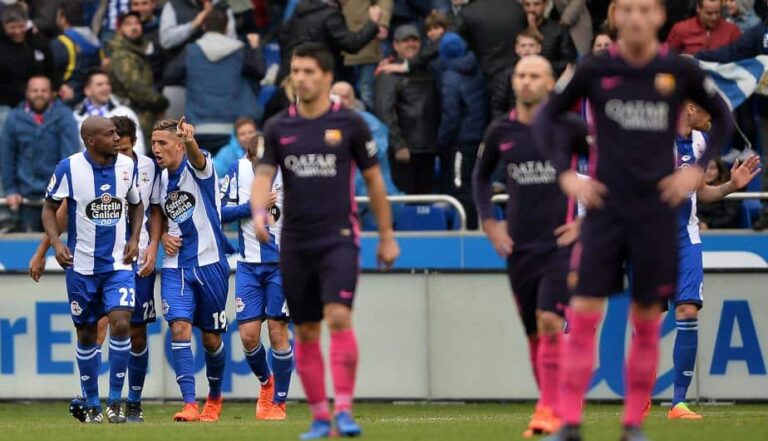Barcelona cae ante el Deportivo y cede el liderato