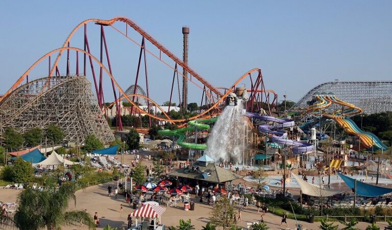 El mejor parque de diversiones latinoamericano lo verás en México
